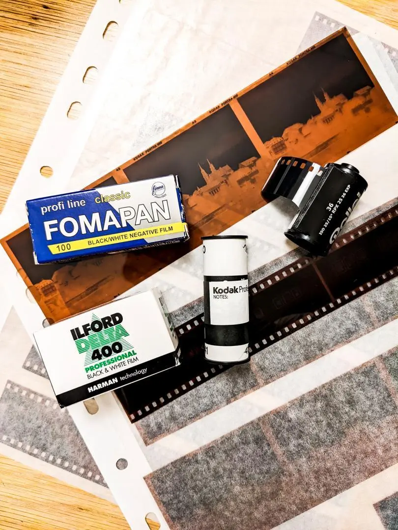 Película fotográfica y negativos